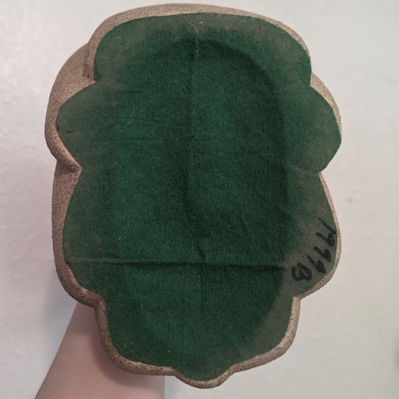 Pending LARGE Woman in the Wind Post Modern Ceramic Vintage Decor Statue - Picture 8 of 9